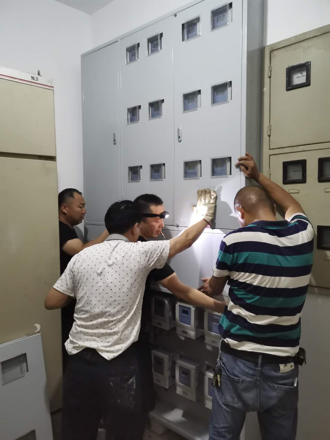 威勝卡式預(yù)付費電表